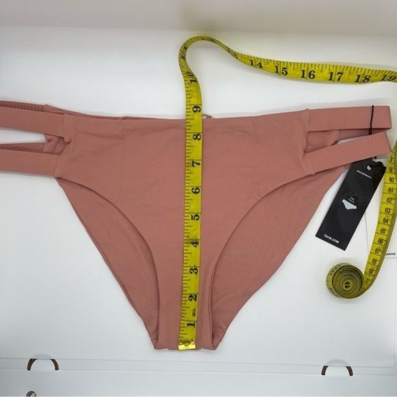 Tavik+ Chloe Side Tab Bikini Bottom in Dawn Rose Size M - Picture 6 of 6